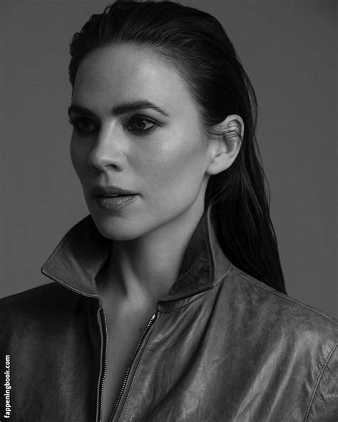 Celeb – Hayley Atwell – Nude – The Fappening Leaked Photos